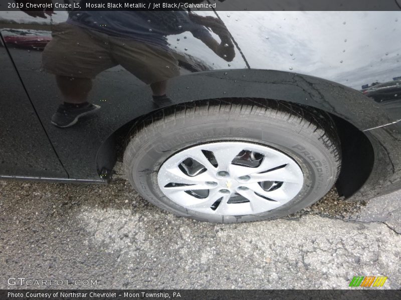 Mosaic Black Metallic / Jet Black/­Galvanized 2019 Chevrolet Cruze LS
