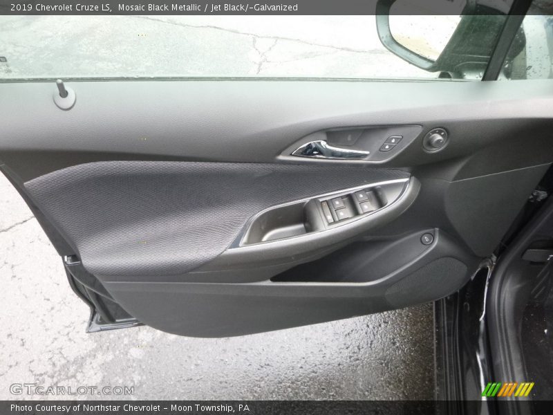 Mosaic Black Metallic / Jet Black/­Galvanized 2019 Chevrolet Cruze LS