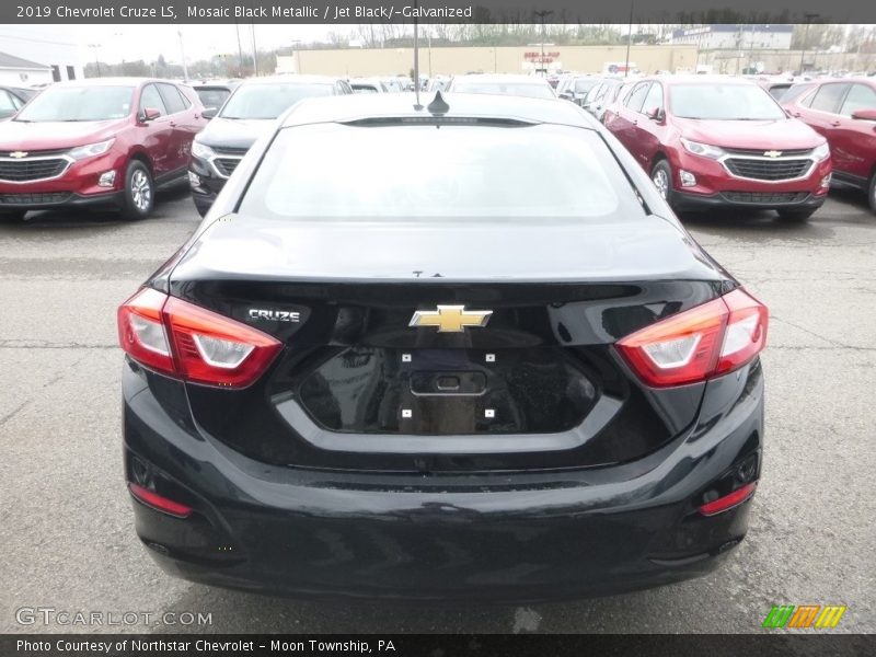 Mosaic Black Metallic / Jet Black/­Galvanized 2019 Chevrolet Cruze LS