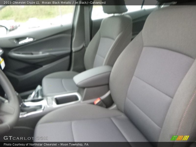 Mosaic Black Metallic / Jet Black/­Galvanized 2019 Chevrolet Cruze LS
