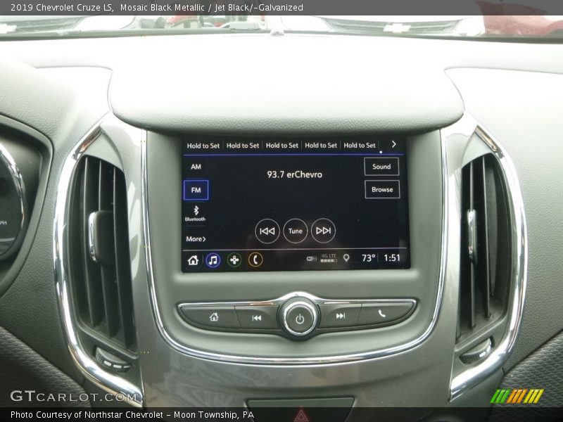 Mosaic Black Metallic / Jet Black/­Galvanized 2019 Chevrolet Cruze LS