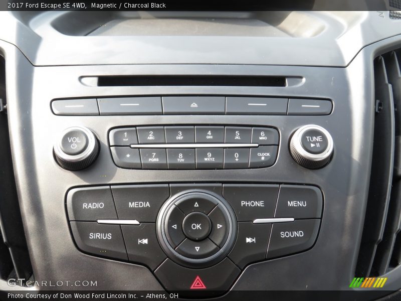 Magnetic / Charcoal Black 2017 Ford Escape SE 4WD