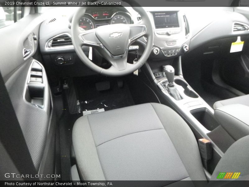 Summit White / Jet Black/­Galvanized 2019 Chevrolet Cruze LS
