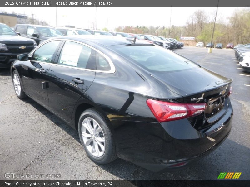 Mosaic Black Metallic / Jet Black 2019 Chevrolet Malibu LT