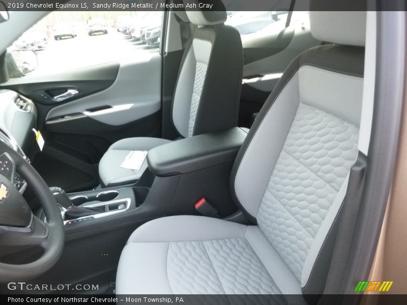 Sandy Ridge Metallic / Medium Ash Gray 2019 Chevrolet Equinox LS