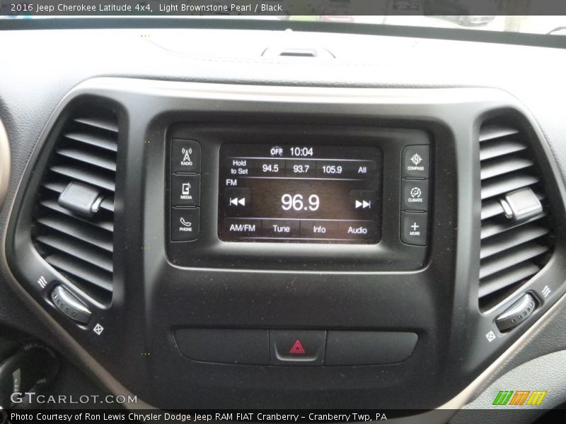 Light Brownstone Pearl / Black 2016 Jeep Cherokee Latitude 4x4