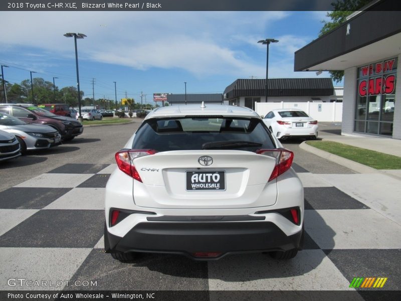 Blizzard White Pearl / Black 2018 Toyota C-HR XLE