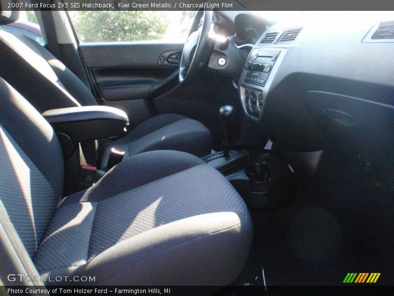 Kiwi Green Metallic / Charcoal/Light Flint 2007 Ford Focus ZX5 SES Hatchback