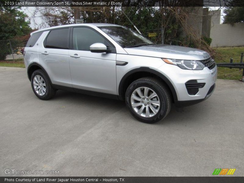 Indus Silver Metallic / Ebony 2019 Land Rover Discovery Sport SE