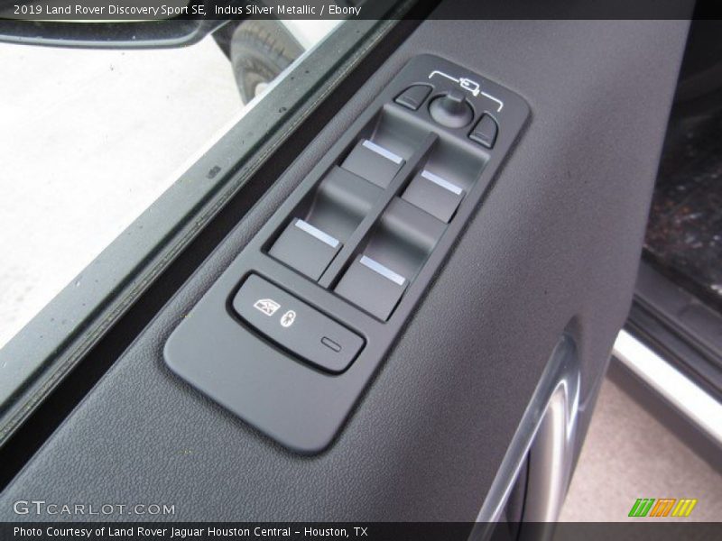 Indus Silver Metallic / Ebony 2019 Land Rover Discovery Sport SE