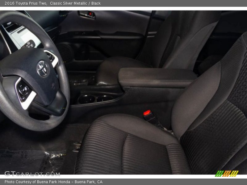 Classic Silver Metallic / Black 2016 Toyota Prius Two