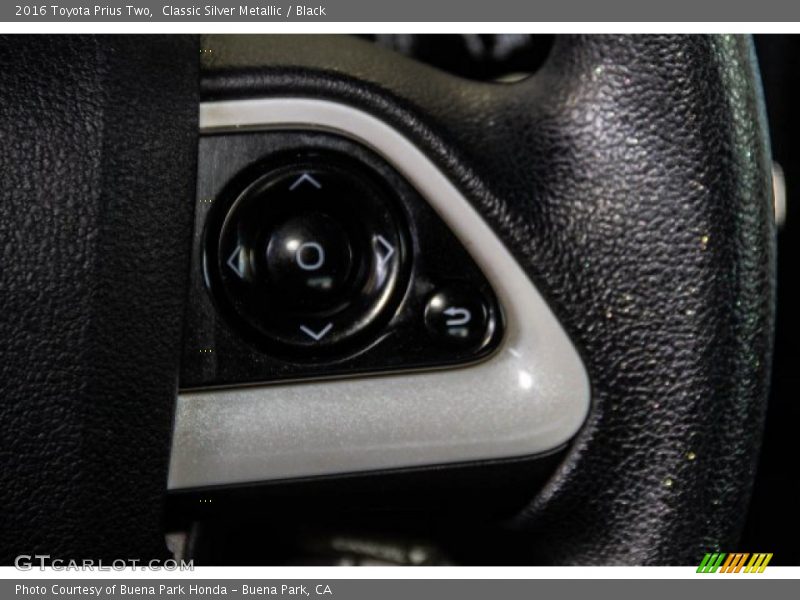 Classic Silver Metallic / Black 2016 Toyota Prius Two