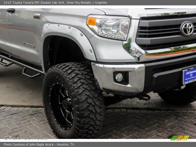 Silver Sky Metallic / Graphite 2015 Toyota Tundra SR5 Double Cab 4x4