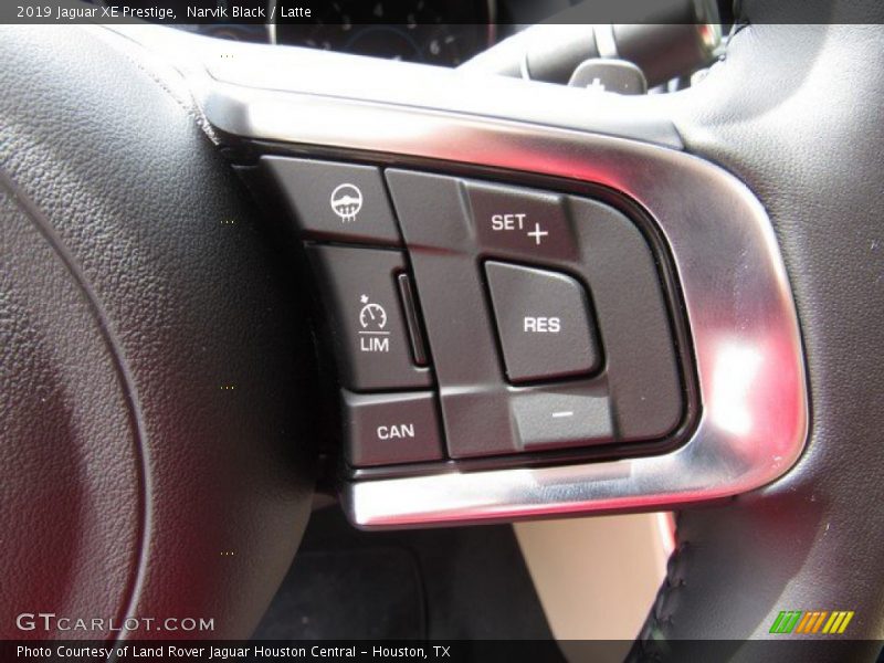 Narvik Black / Latte 2019 Jaguar XE Prestige