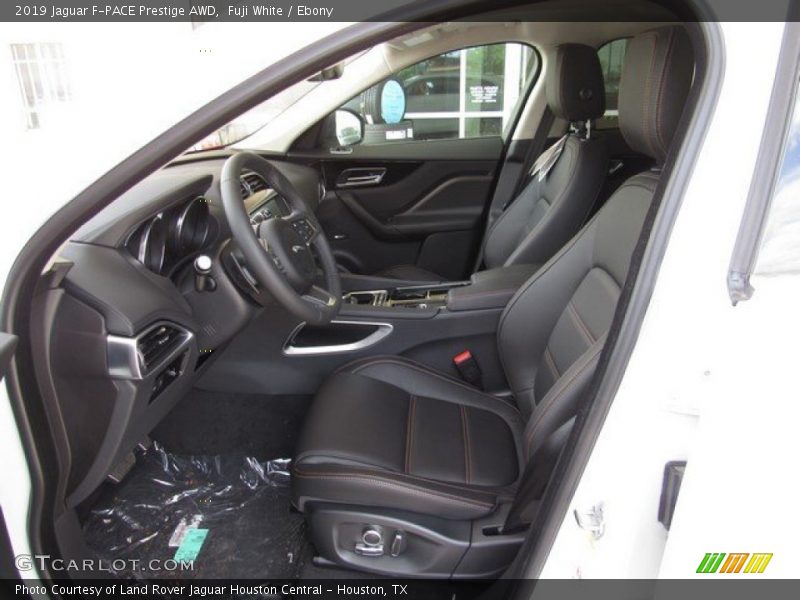 Fuji White / Ebony 2019 Jaguar F-PACE Prestige AWD