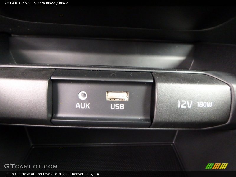 Aurora Black / Black 2019 Kia Rio S