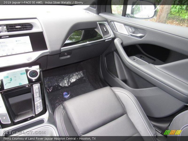 Indus Silver Metallic / Ebony 2019 Jaguar I-PACE SE AWD