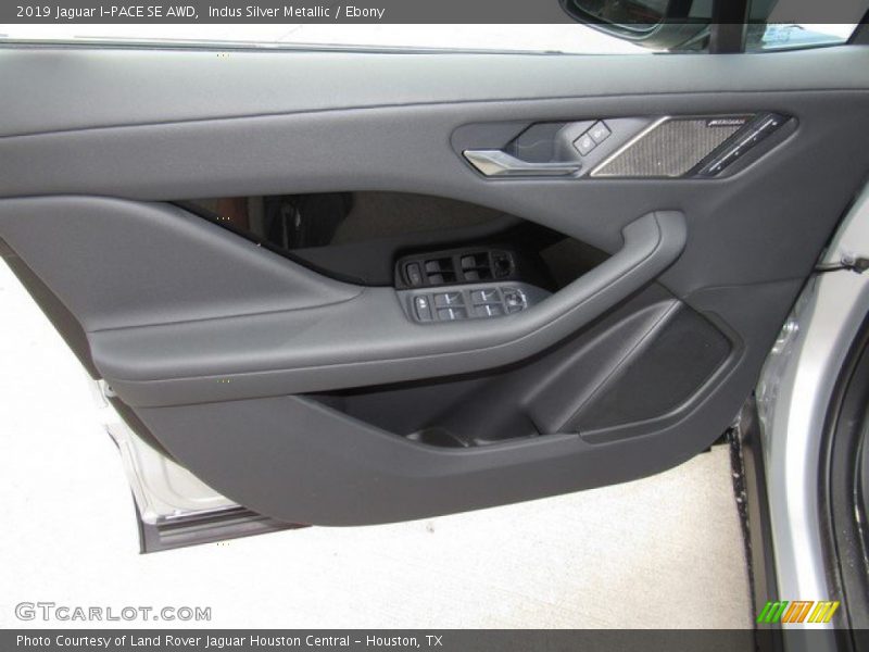 Indus Silver Metallic / Ebony 2019 Jaguar I-PACE SE AWD