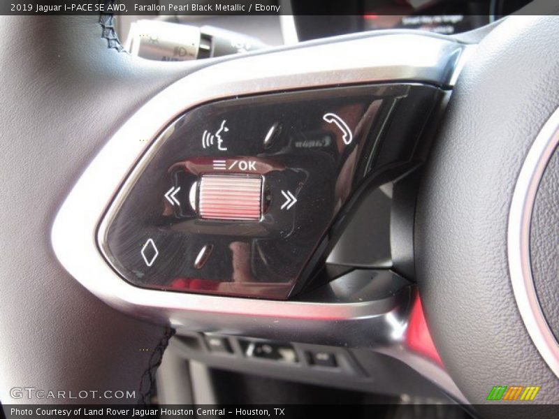  2019 I-PACE SE AWD Steering Wheel