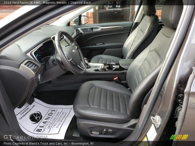 Magnetic Metallic / Charcoal Black 2016 Ford Fusion SE AWD