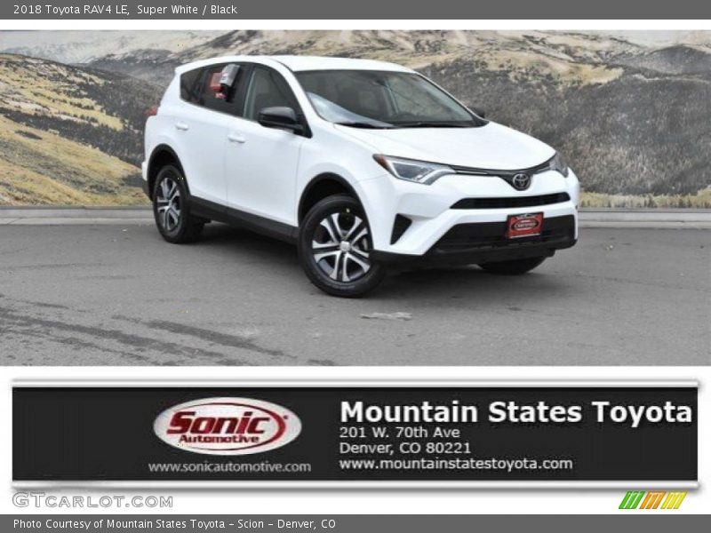Super White / Black 2018 Toyota RAV4 LE