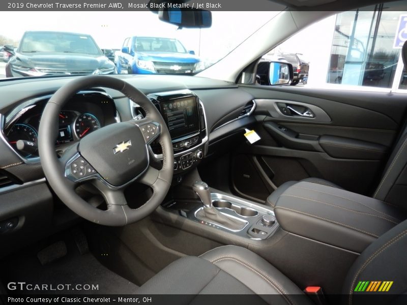 Mosaic Black Metallic / Jet Black 2019 Chevrolet Traverse Premier AWD