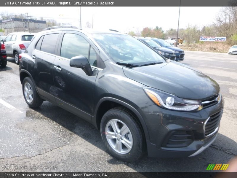 Nightfall Gray Metallic / Jet Black 2019 Chevrolet Trax LT AWD