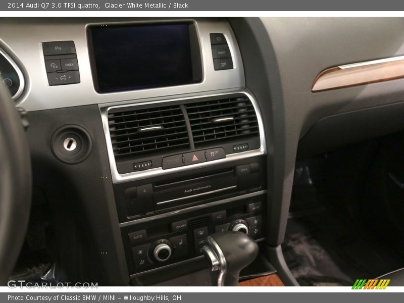 Glacier White Metallic / Black 2014 Audi Q7 3.0 TFSI quattro