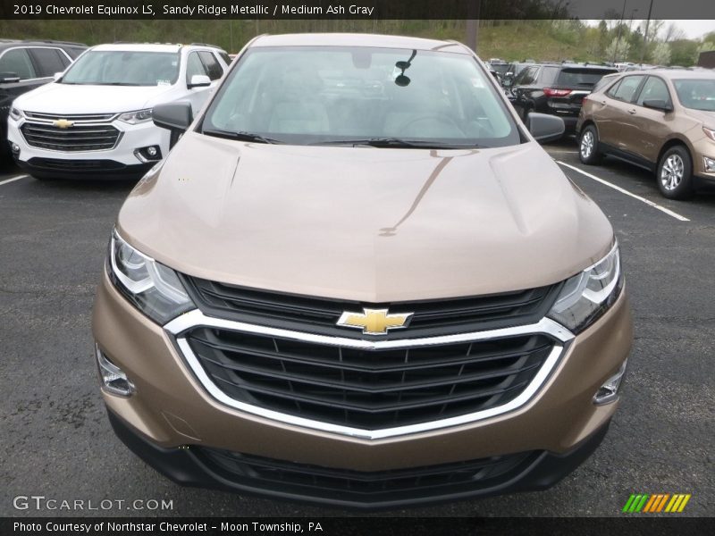 Sandy Ridge Metallic / Medium Ash Gray 2019 Chevrolet Equinox LS