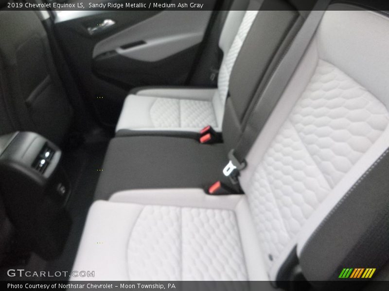 Sandy Ridge Metallic / Medium Ash Gray 2019 Chevrolet Equinox LS