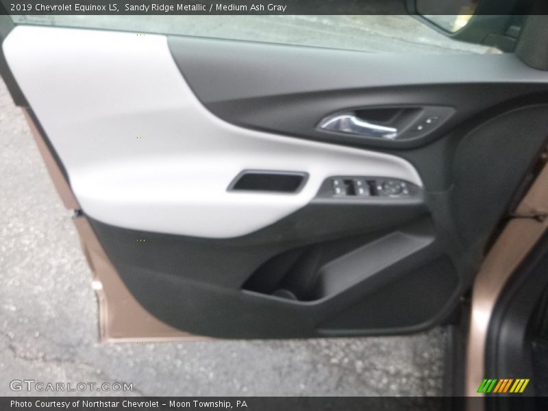 Sandy Ridge Metallic / Medium Ash Gray 2019 Chevrolet Equinox LS