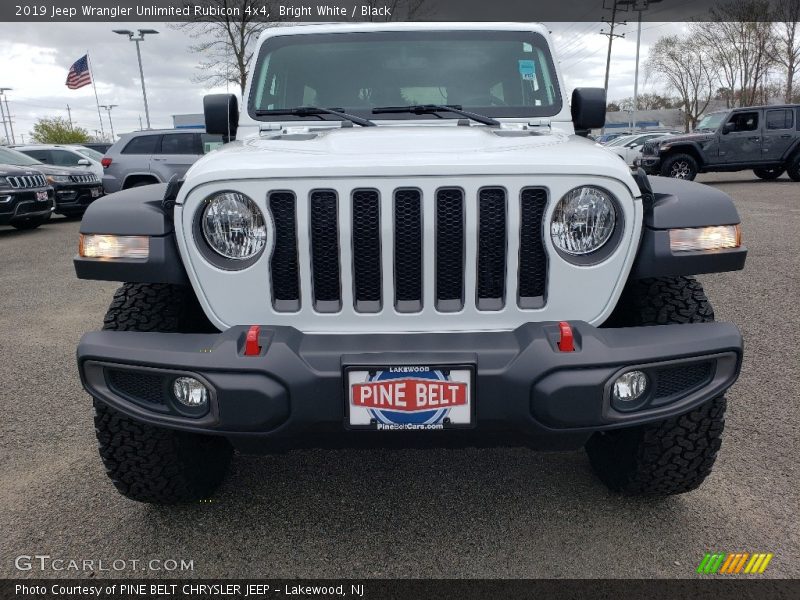 Bright White / Black 2019 Jeep Wrangler Unlimited Rubicon 4x4