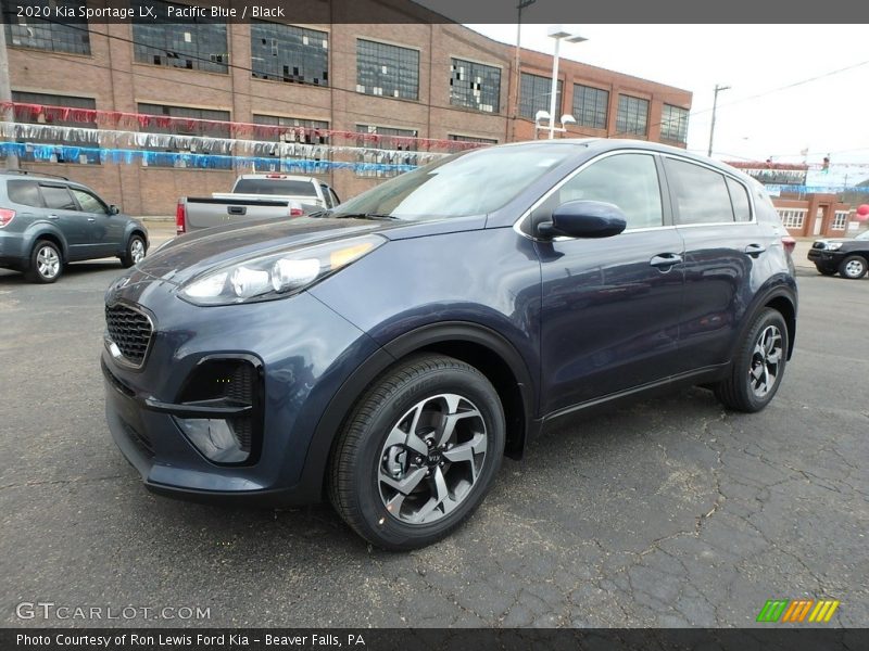 Front 3/4 View of 2020 Sportage LX