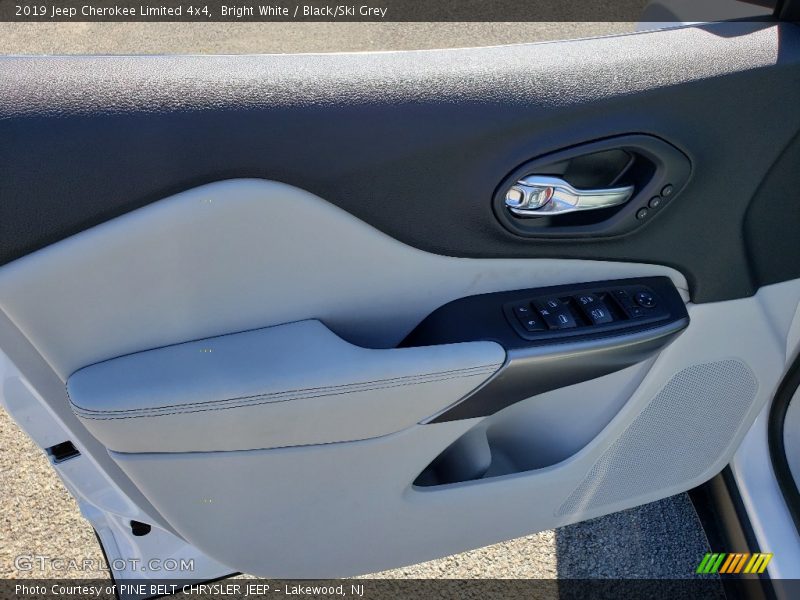 Bright White / Black/Ski Grey 2019 Jeep Cherokee Limited 4x4