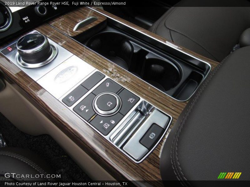 Fuji White / Espresso/Almond 2019 Land Rover Range Rover HSE