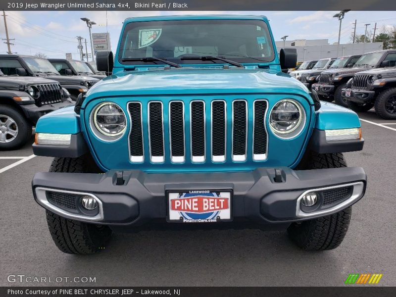 Bikini Pearl / Black 2019 Jeep Wrangler Unlimited Sahara 4x4