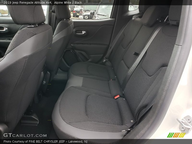 Alpine White / Black 2019 Jeep Renegade Altitude 4x4