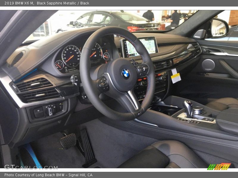Black Sapphire Metallic / Black 2019 BMW X6 M