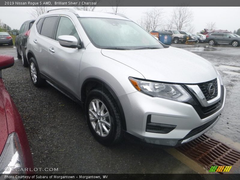 Front 3/4 View of 2019 Rogue S AWD