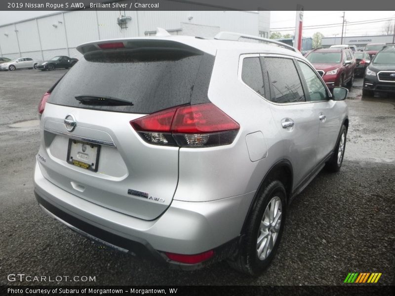 Brilliant Silver / Charcoal 2019 Nissan Rogue S AWD