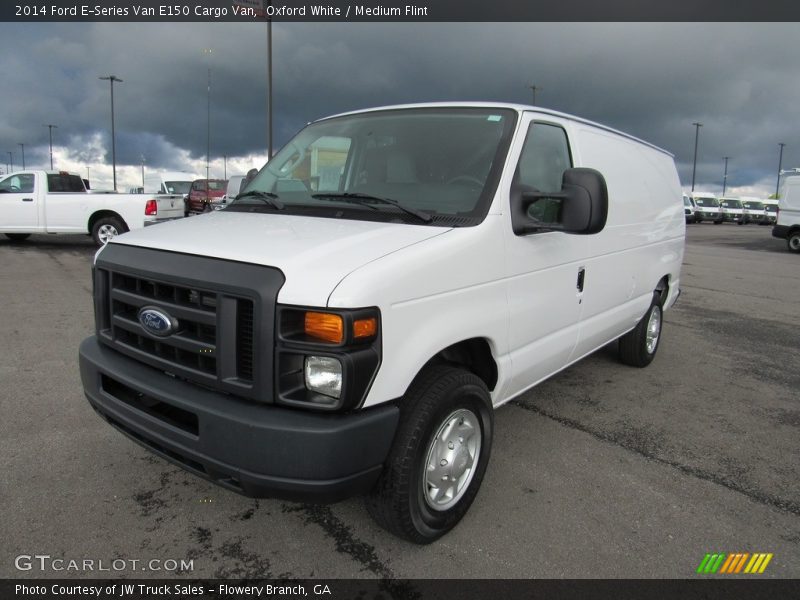 Oxford White / Medium Flint 2014 Ford E-Series Van E150 Cargo Van
