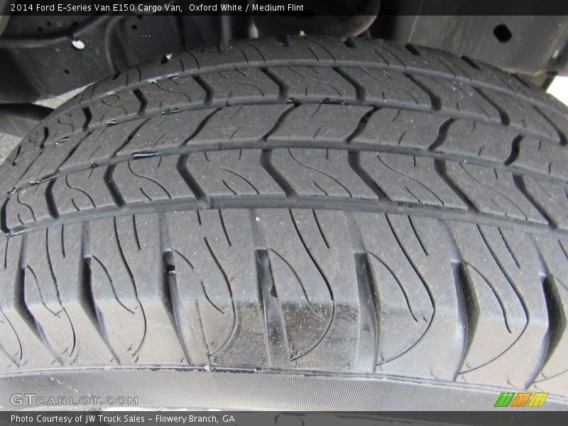 Oxford White / Medium Flint 2014 Ford E-Series Van E150 Cargo Van