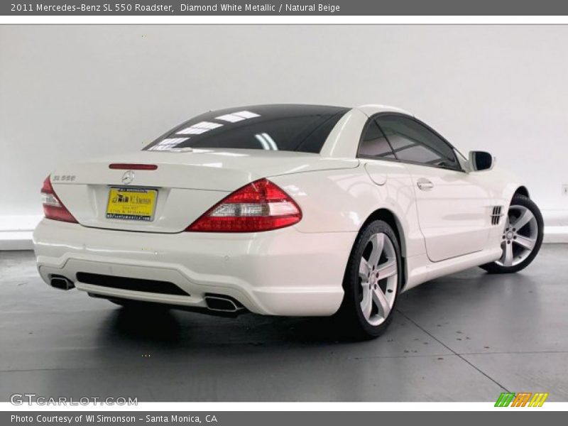 Diamond White Metallic / Natural Beige 2011 Mercedes-Benz SL 550 Roadster