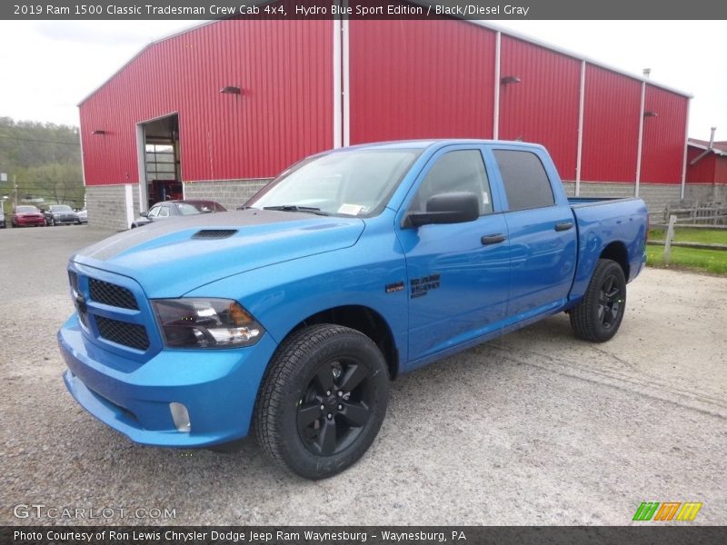 Hydro Blue Sport Edition / Black/Diesel Gray 2019 Ram 1500 Classic Tradesman Crew Cab 4x4