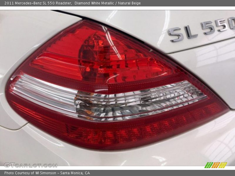 Diamond White Metallic / Natural Beige 2011 Mercedes-Benz SL 550 Roadster