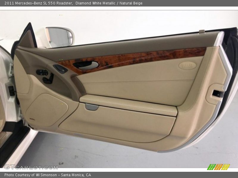 Diamond White Metallic / Natural Beige 2011 Mercedes-Benz SL 550 Roadster