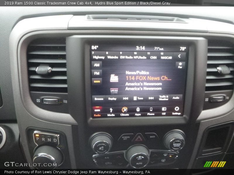 Hydro Blue Sport Edition / Black/Diesel Gray 2019 Ram 1500 Classic Tradesman Crew Cab 4x4