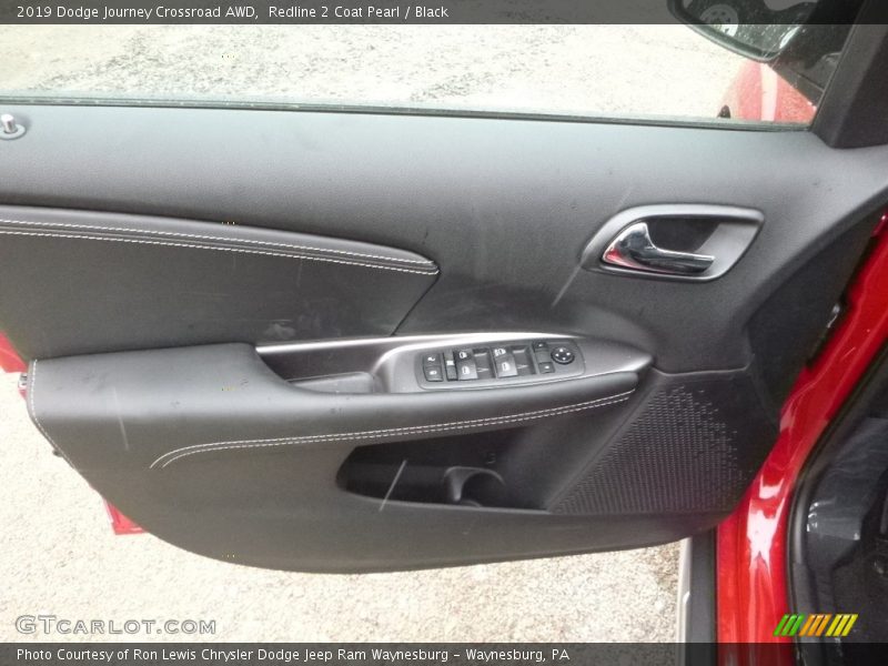 Redline 2 Coat Pearl / Black 2019 Dodge Journey Crossroad AWD