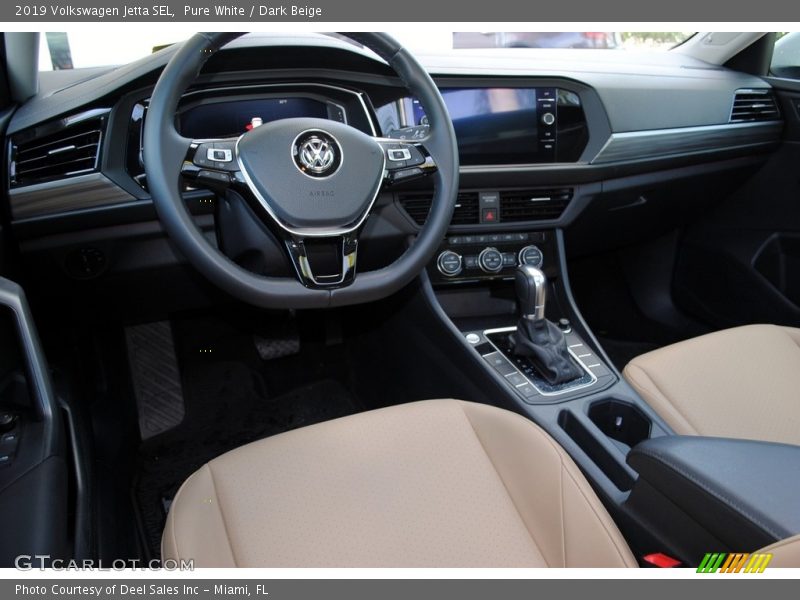 Pure White / Dark Beige 2019 Volkswagen Jetta SEL