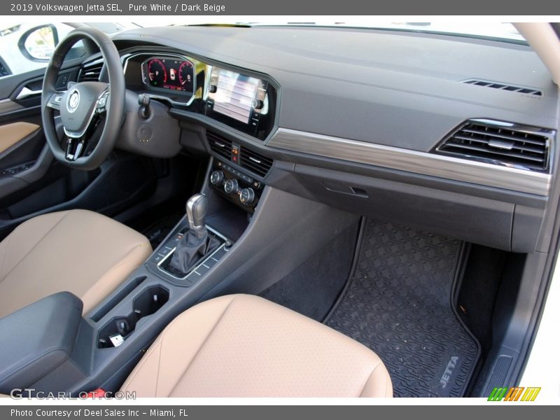 Pure White / Dark Beige 2019 Volkswagen Jetta SEL